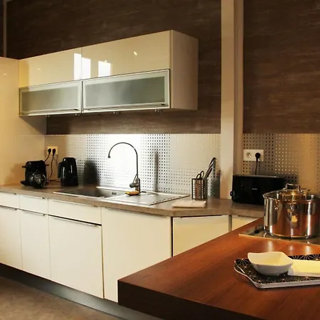 Ferienwohnung Henri IV - Parking Included - Self Check-In Chartres Exterior foto
